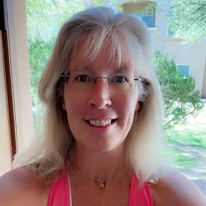 Meet your Posher, Diane